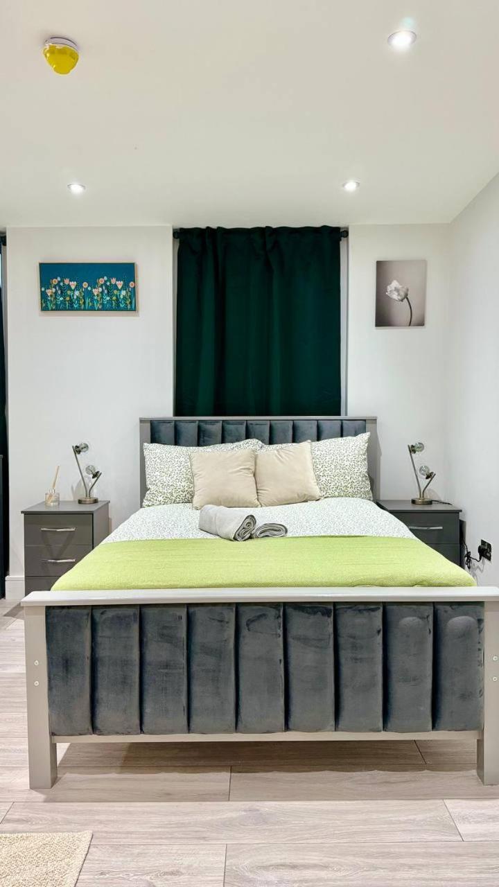 Guest&Rest Elite 2 Apartment London Bagian luar foto